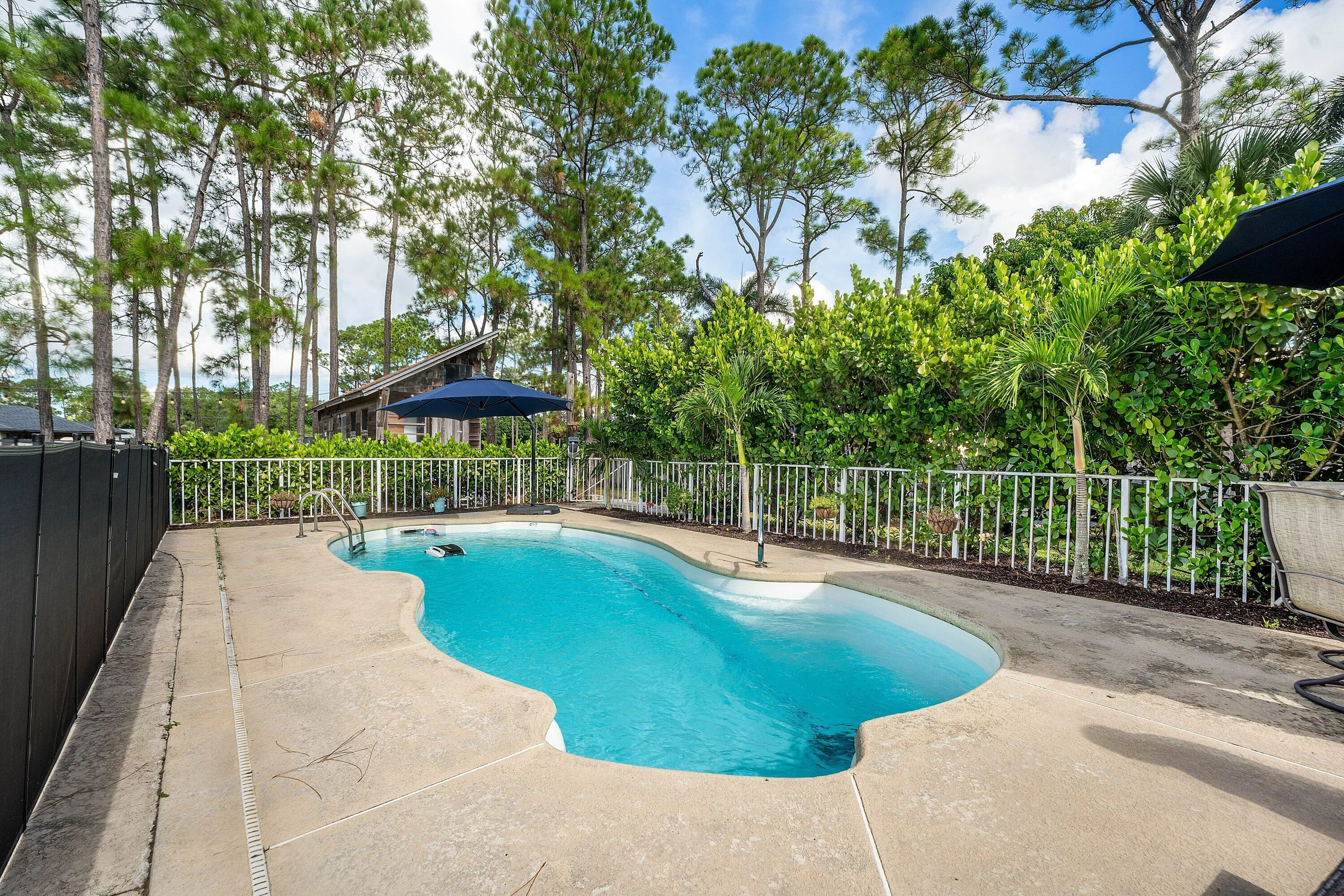 035-18429SycamoreDriveWest-TheAcreage-FL