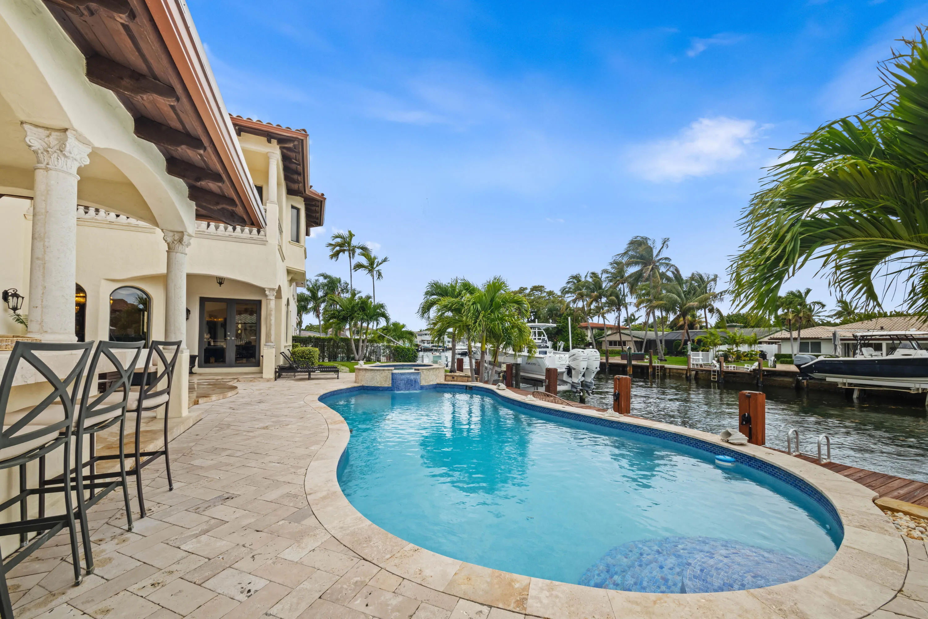 Spa Pool with 80' Water Frontage Deck
