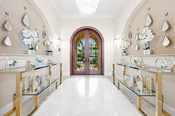 Entrance Foyer