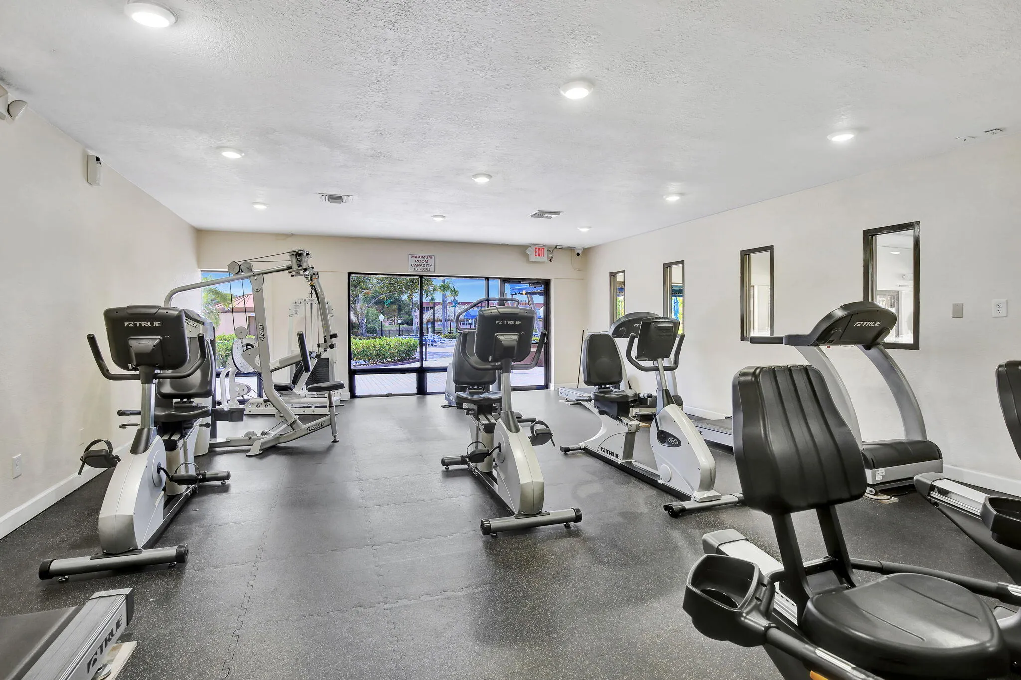 FITNESS CENTER