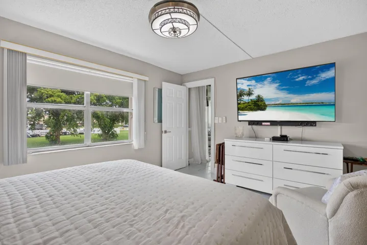 PRIMARY BEDROOM HAS WATER VIEW