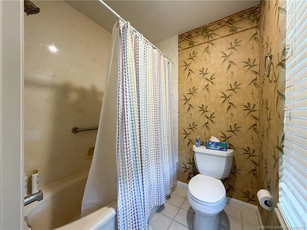 Property photo 33