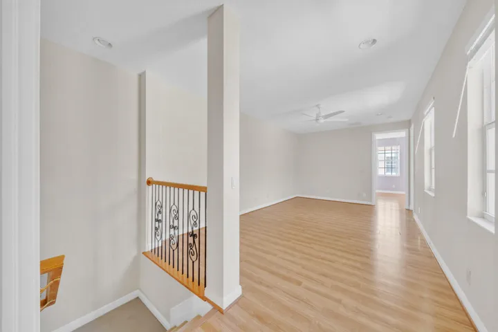 26 Primary Bedroom (2)