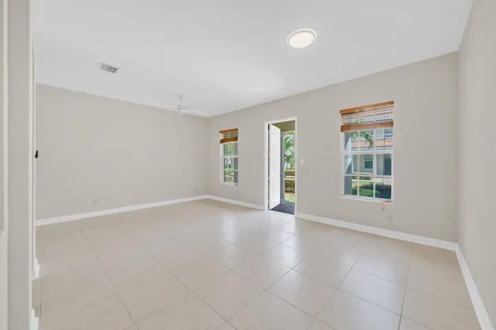 28 Living Area