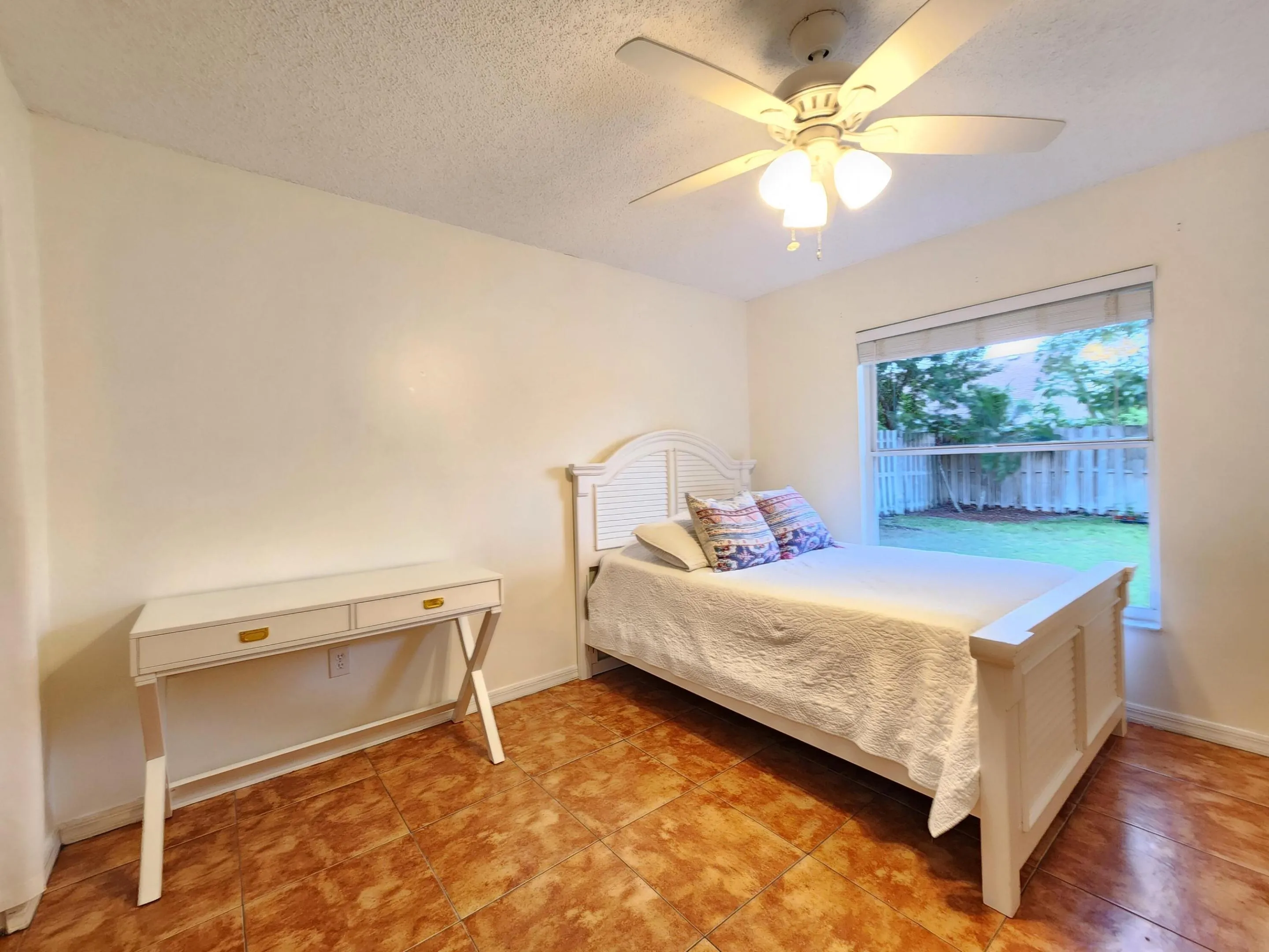 furniture only for staging