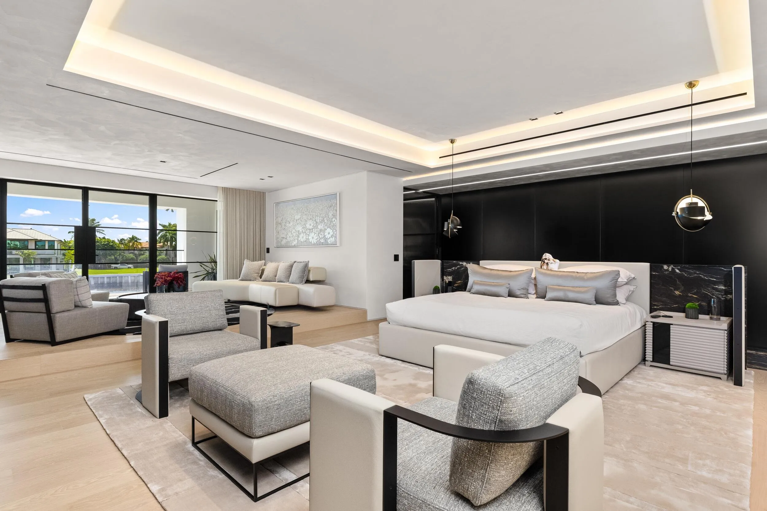 Master Bed 8