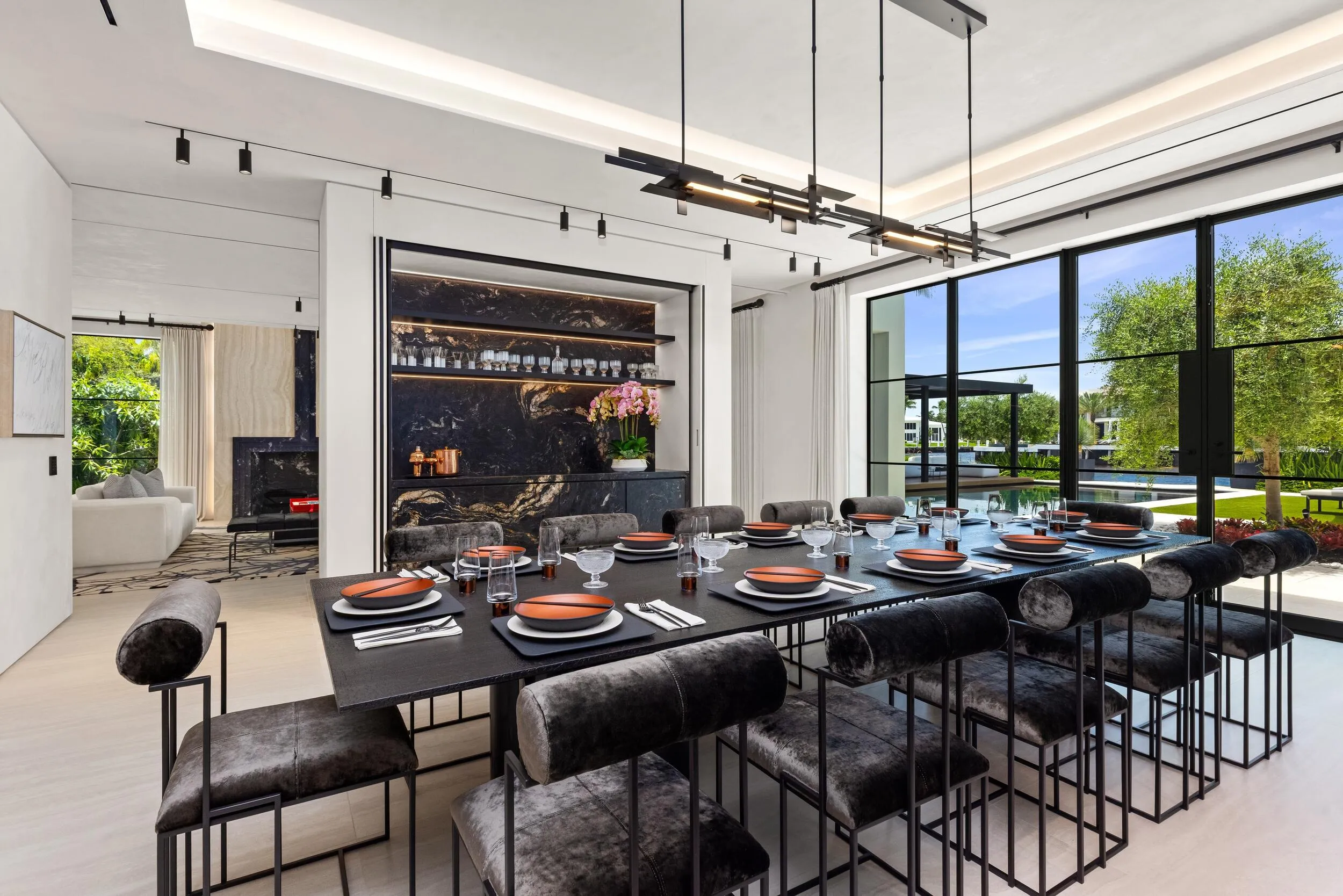 Dining 3