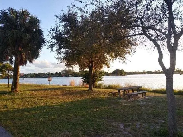 Lake Osborne