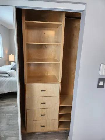 111-master BR closet