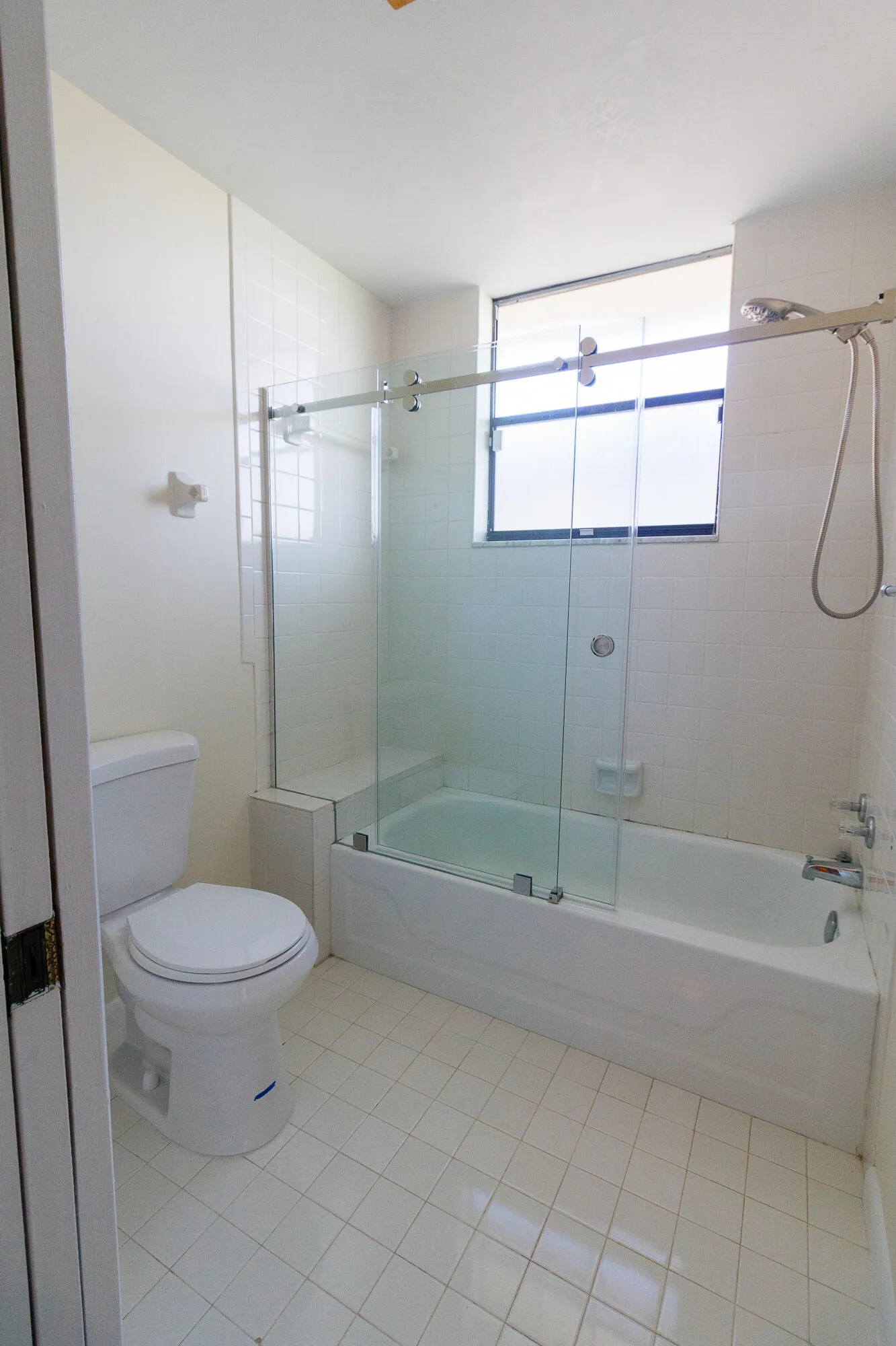 bathroom - main (2)