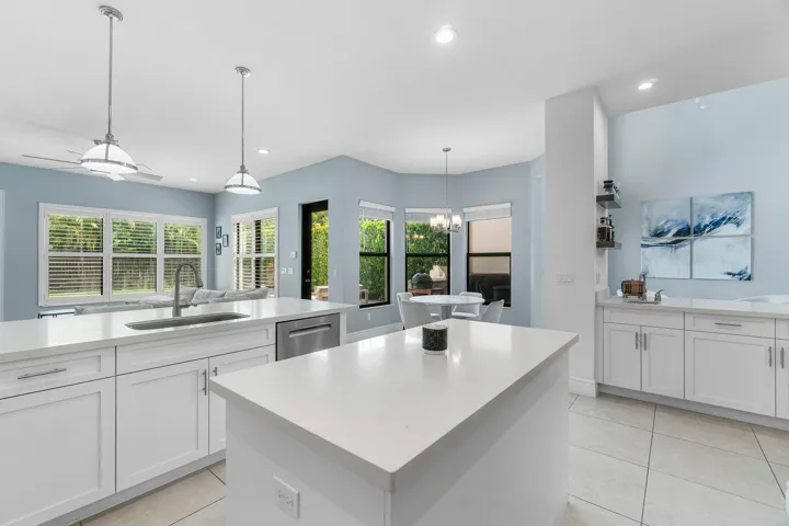020-16226CabernetDrive-DelrayBeach-FL-33
