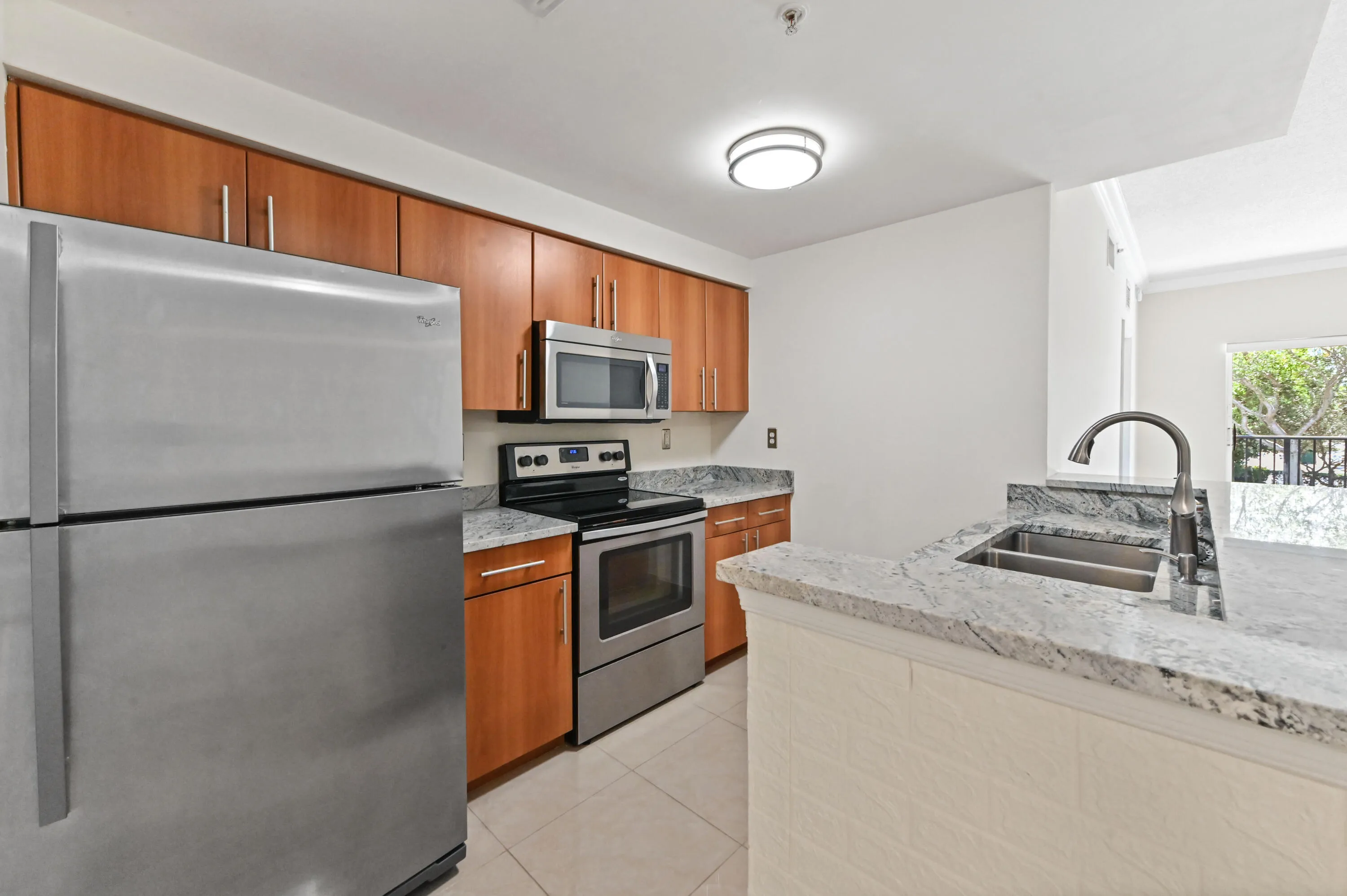 13 Kitchen 02