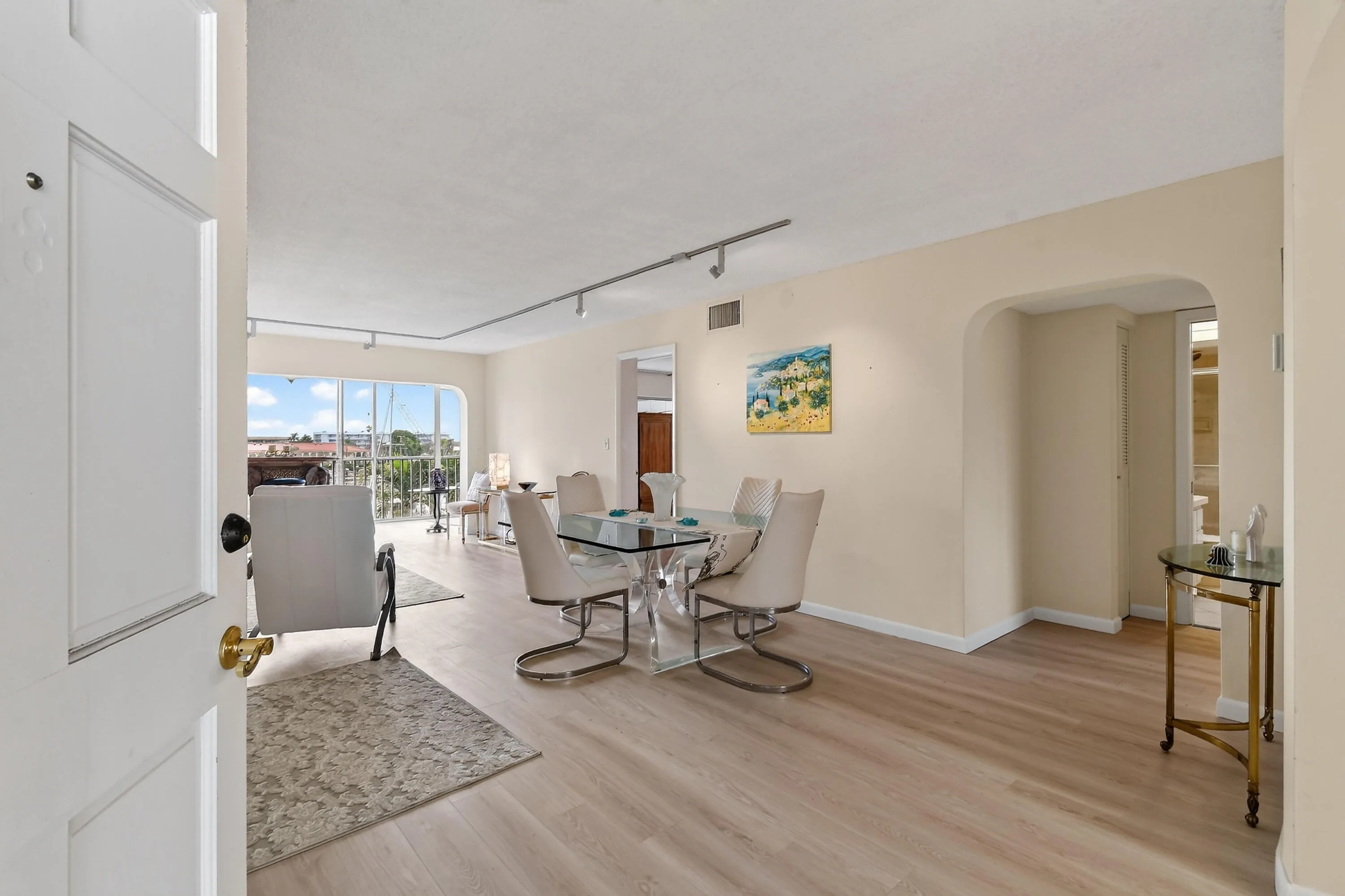 907MarinaDr#306(5)