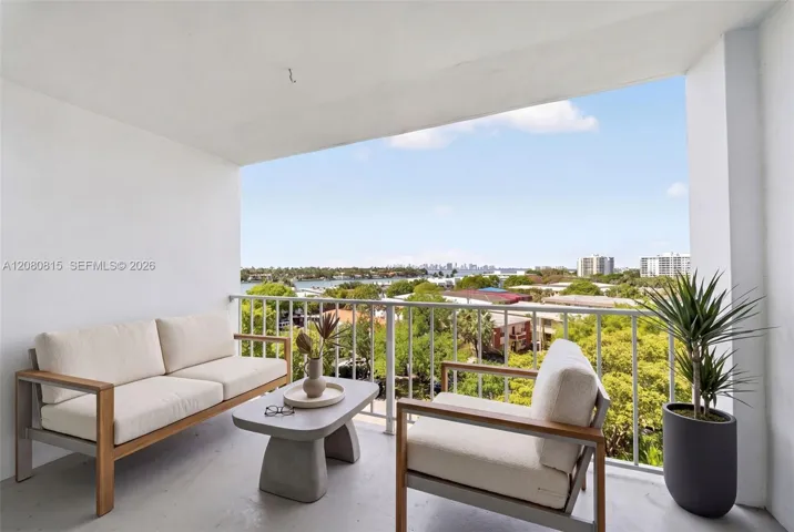 Virtual Staging