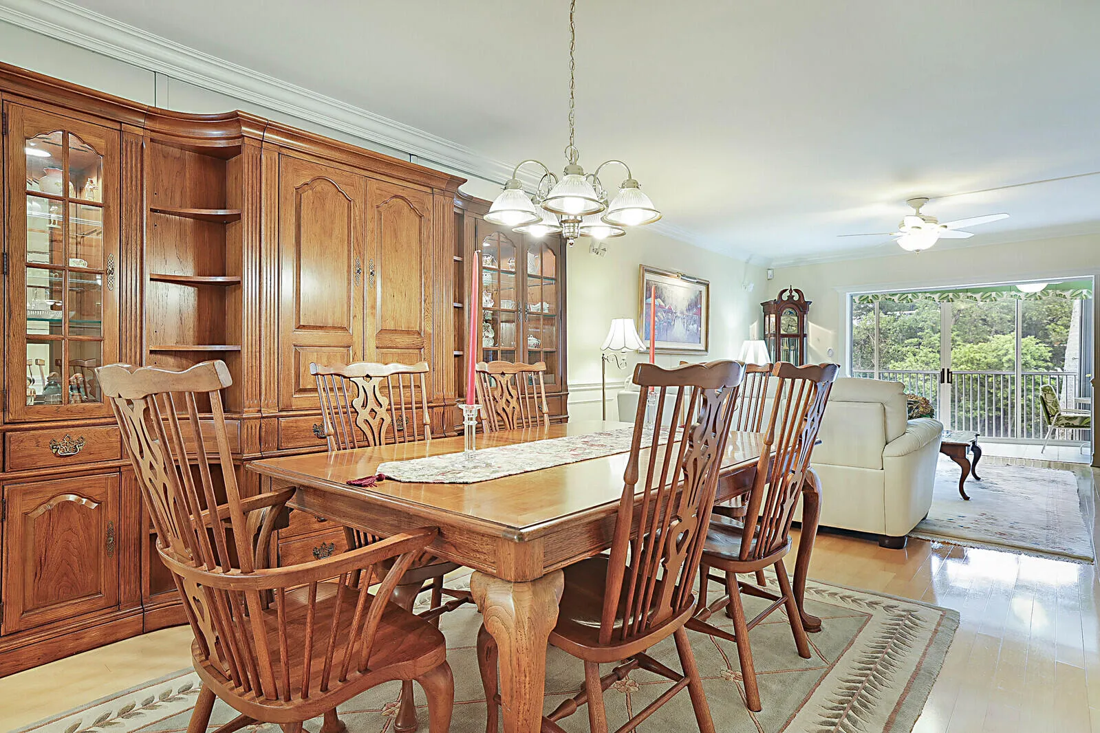 18_700_NE_Harbour_Terrace_Unit_23118_mls