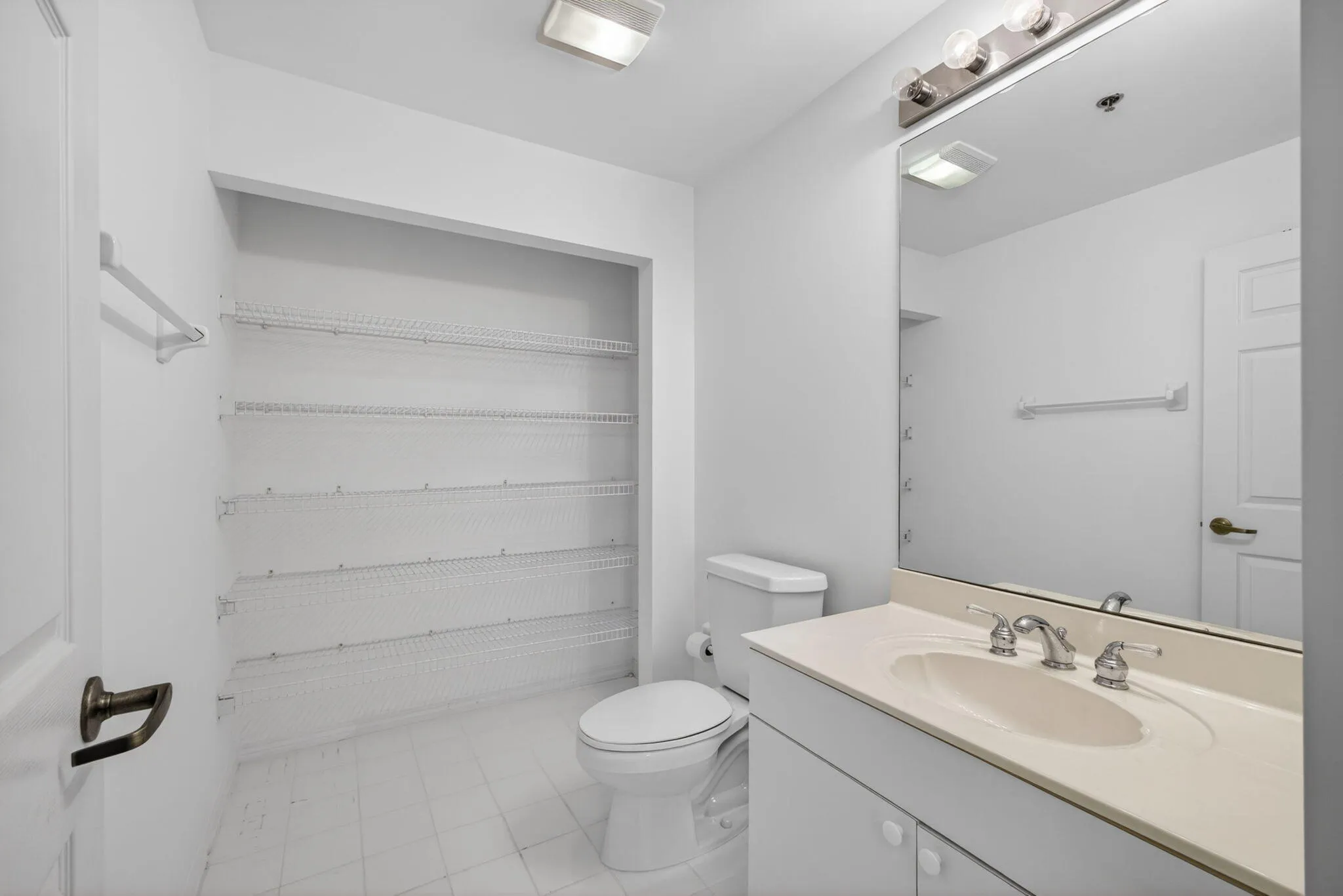 Half Bath Separate Guest Suite/Flex Room (Can be converted to a full bath)
