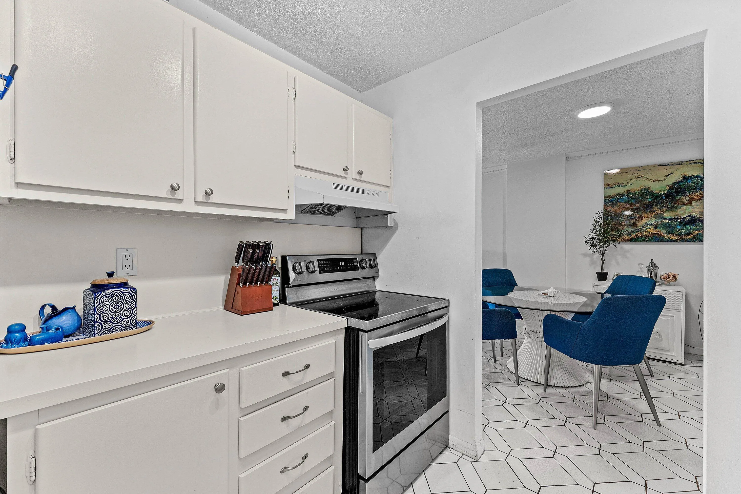 006-1111SouthOceanBoulevard-315-DelrayBe