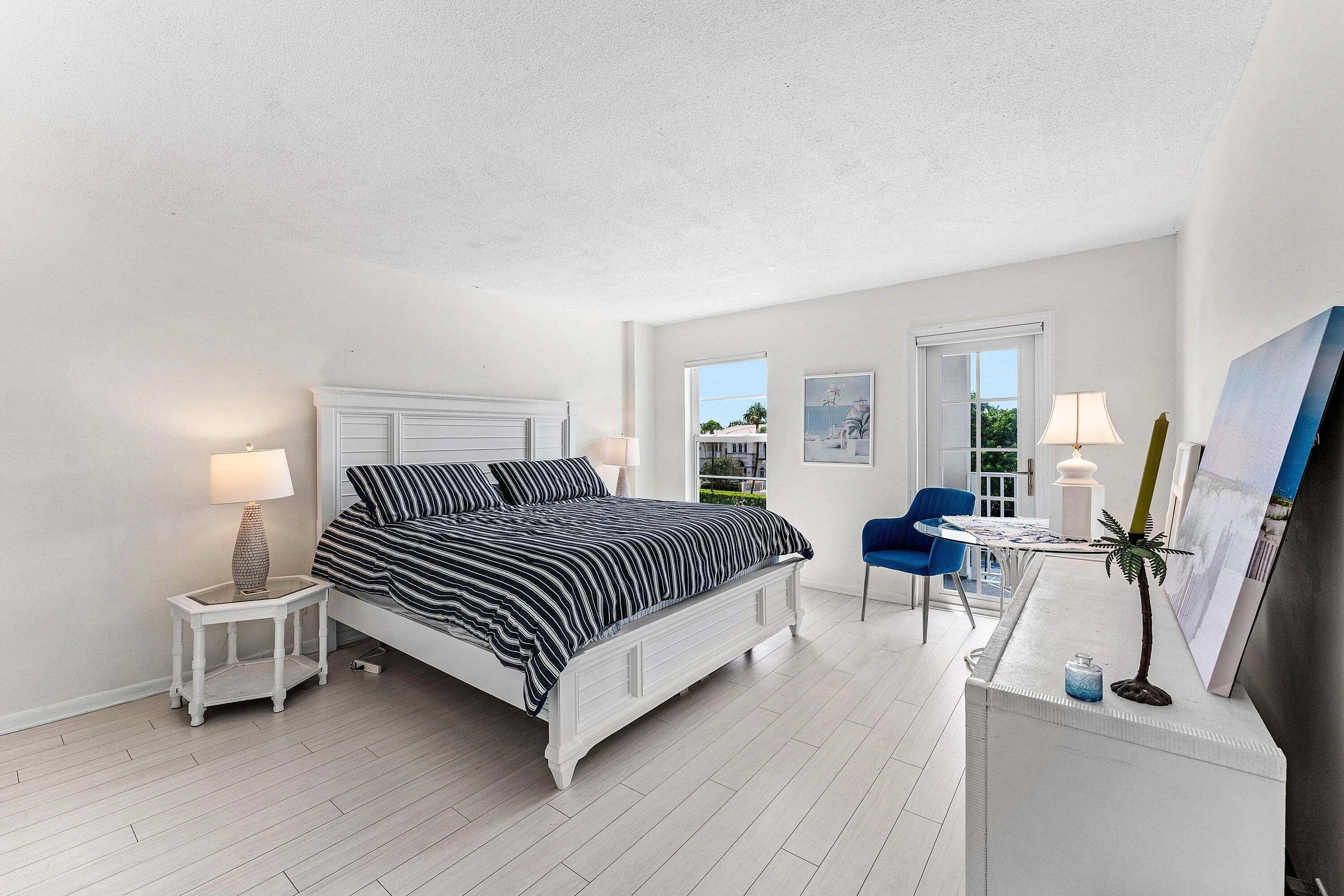 025-1111SouthOceanBoulevard-315-DelrayBe