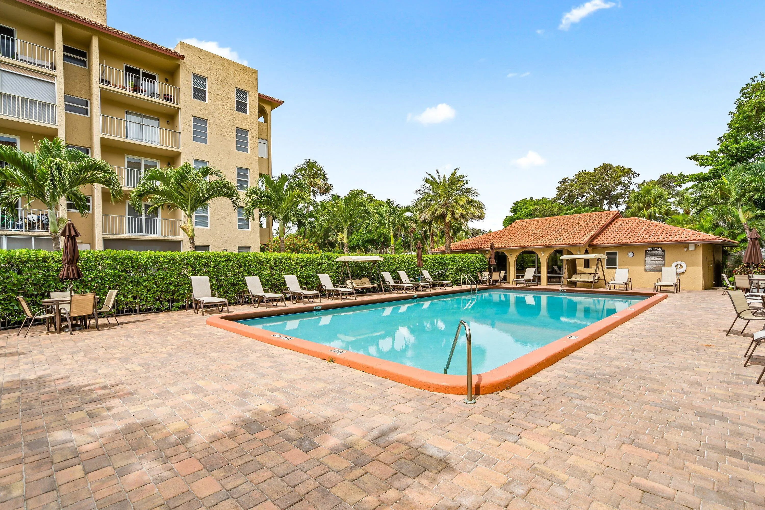 036-1111SouthOceanBoulevard-315-DelrayBe