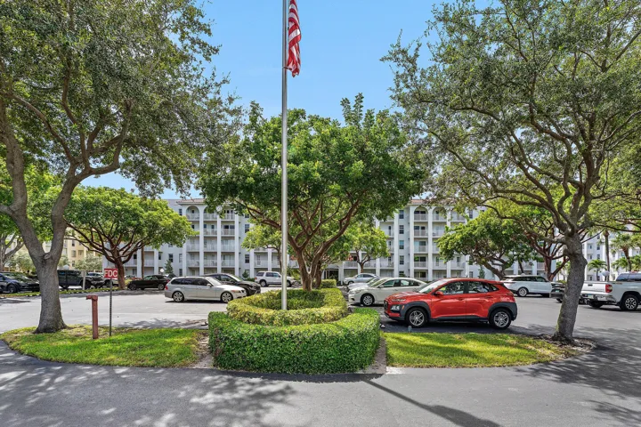 004-1111SouthOceanBoulevard-315-DelrayBe