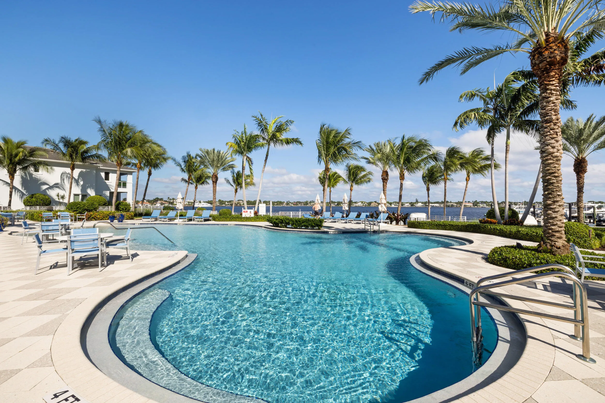 Building Pool