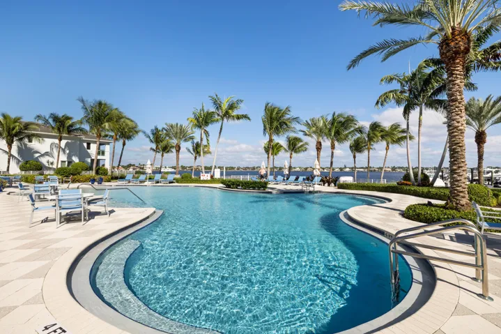 Building Pool