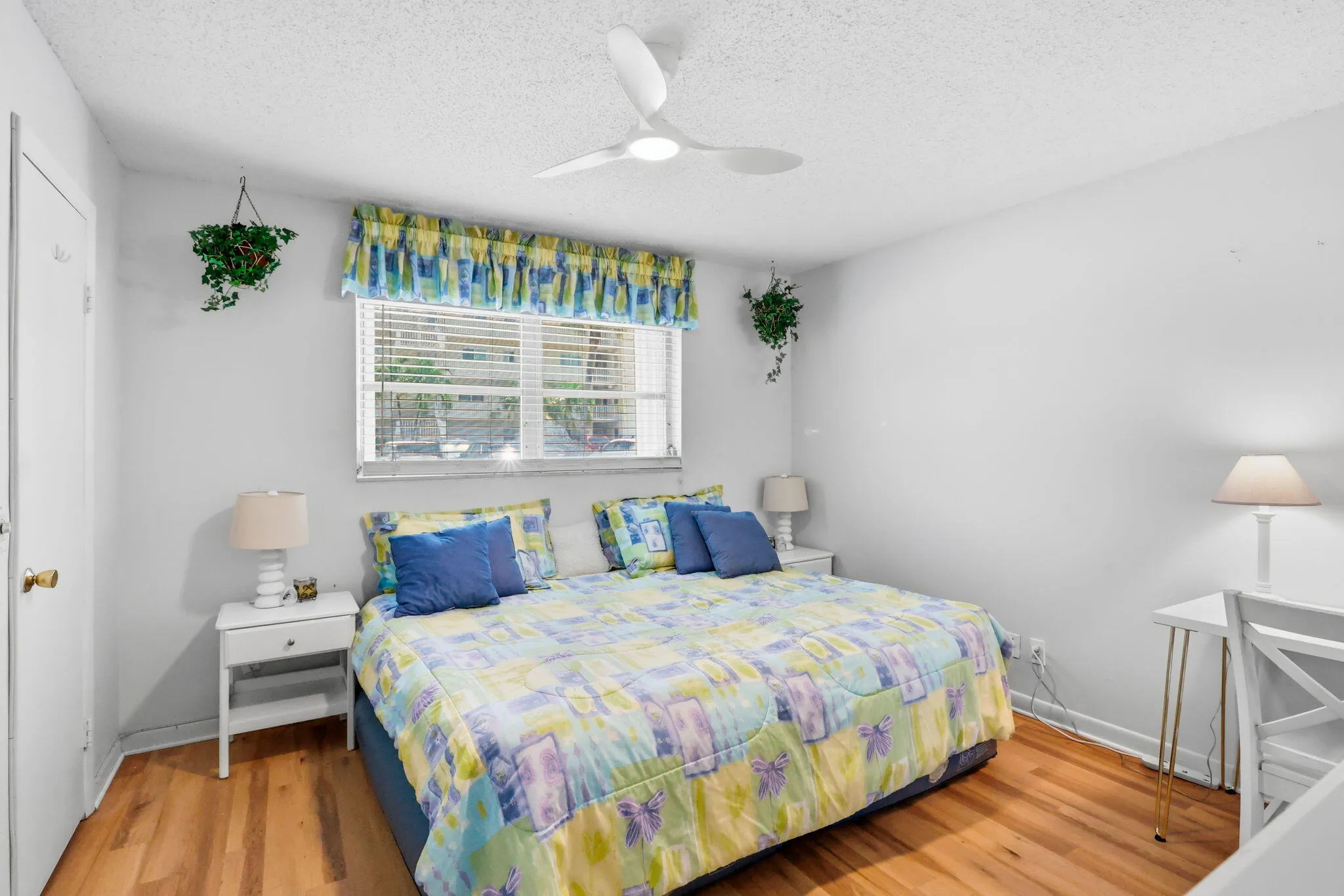 Large bedroom
