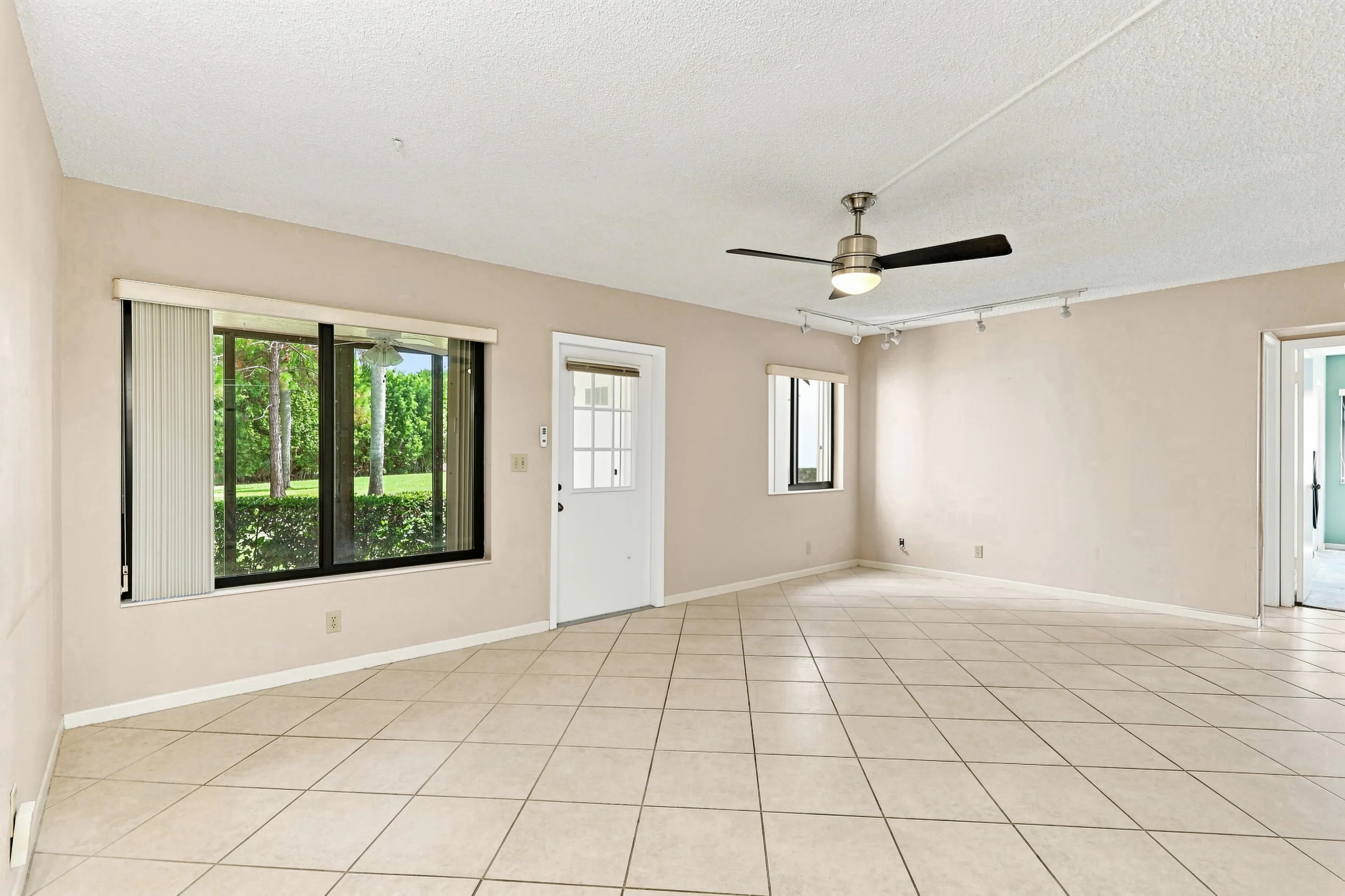 Internal 6