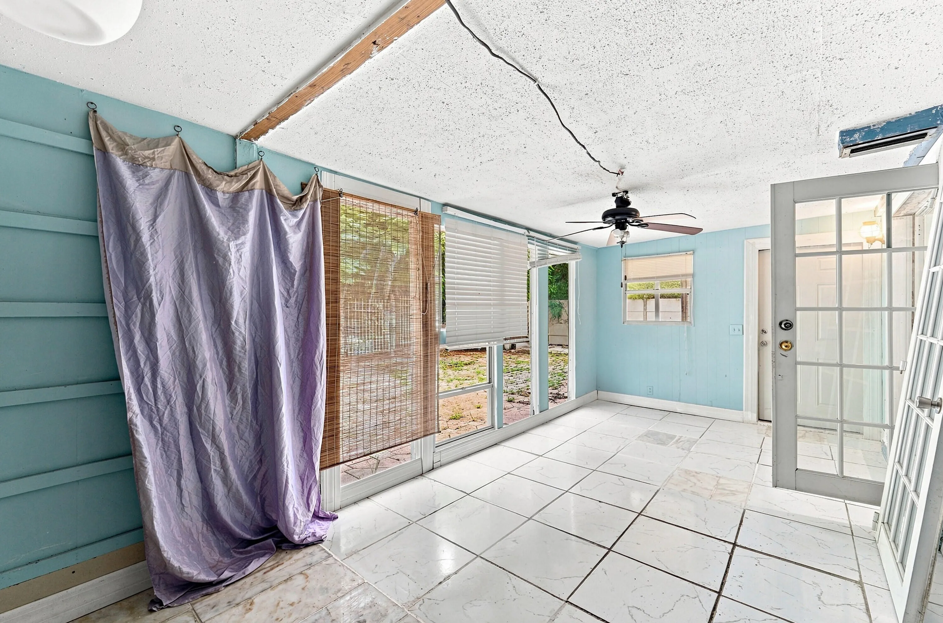 21_sun room