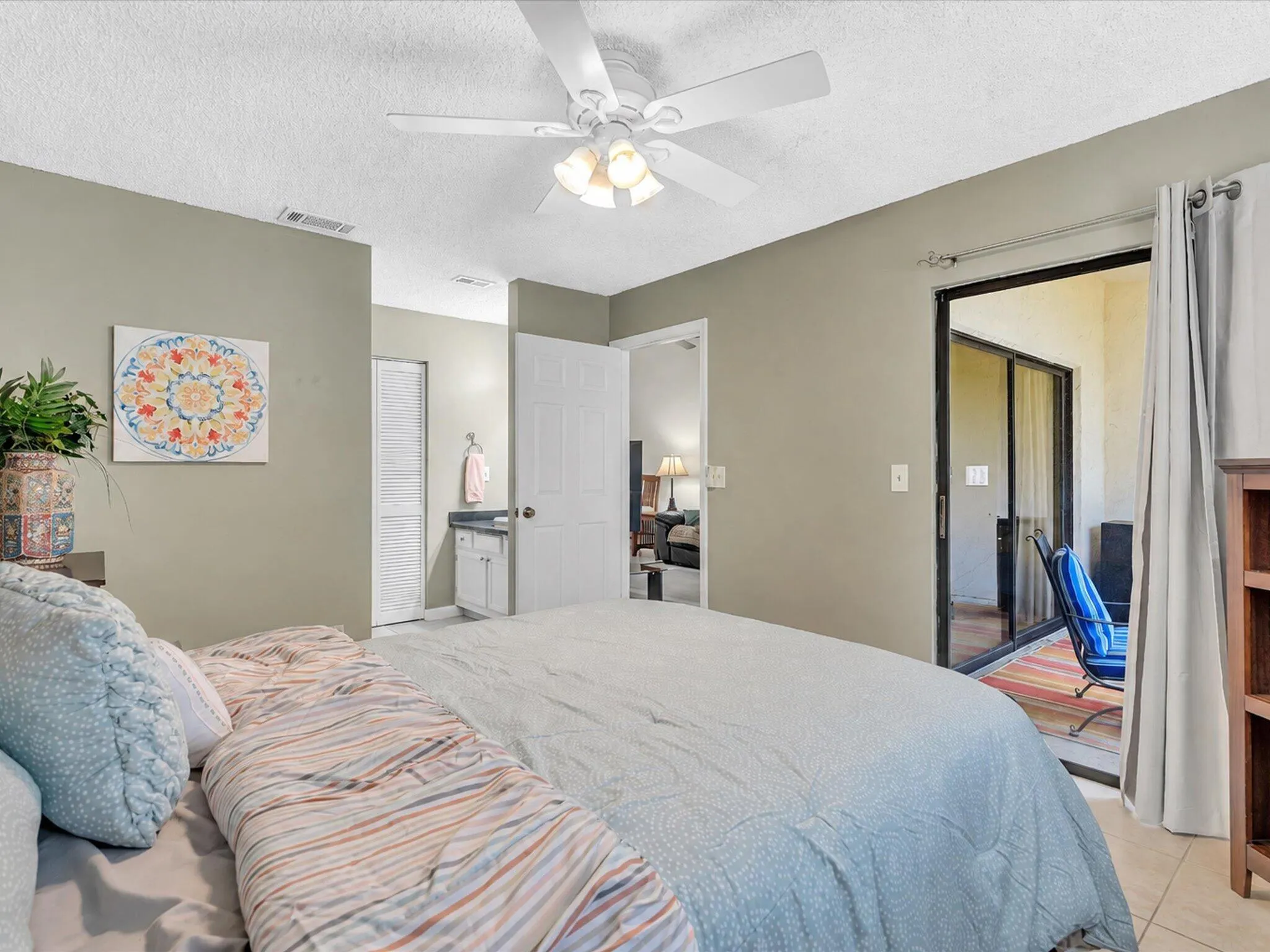 Primary bedroom