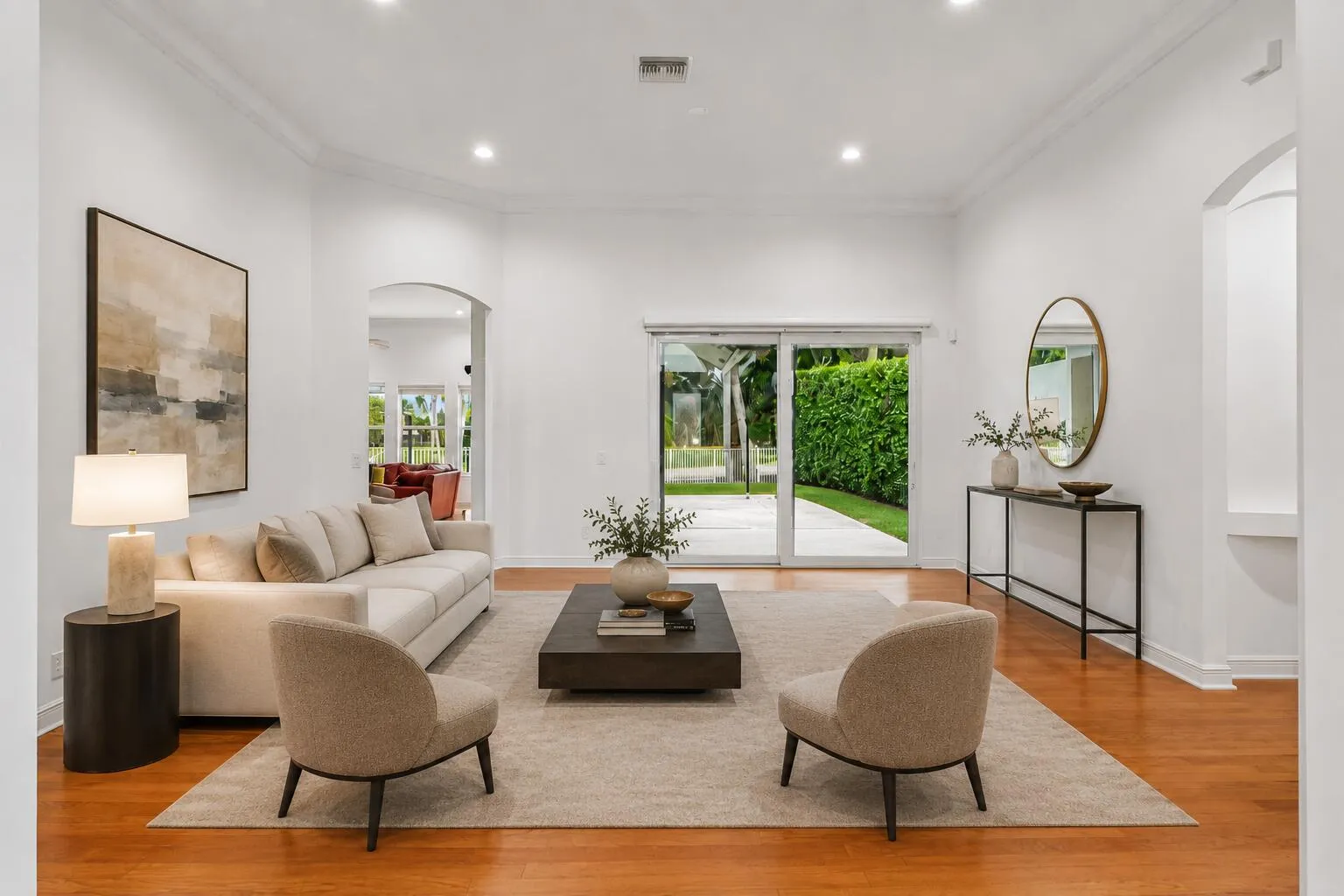 Formal Living - VS