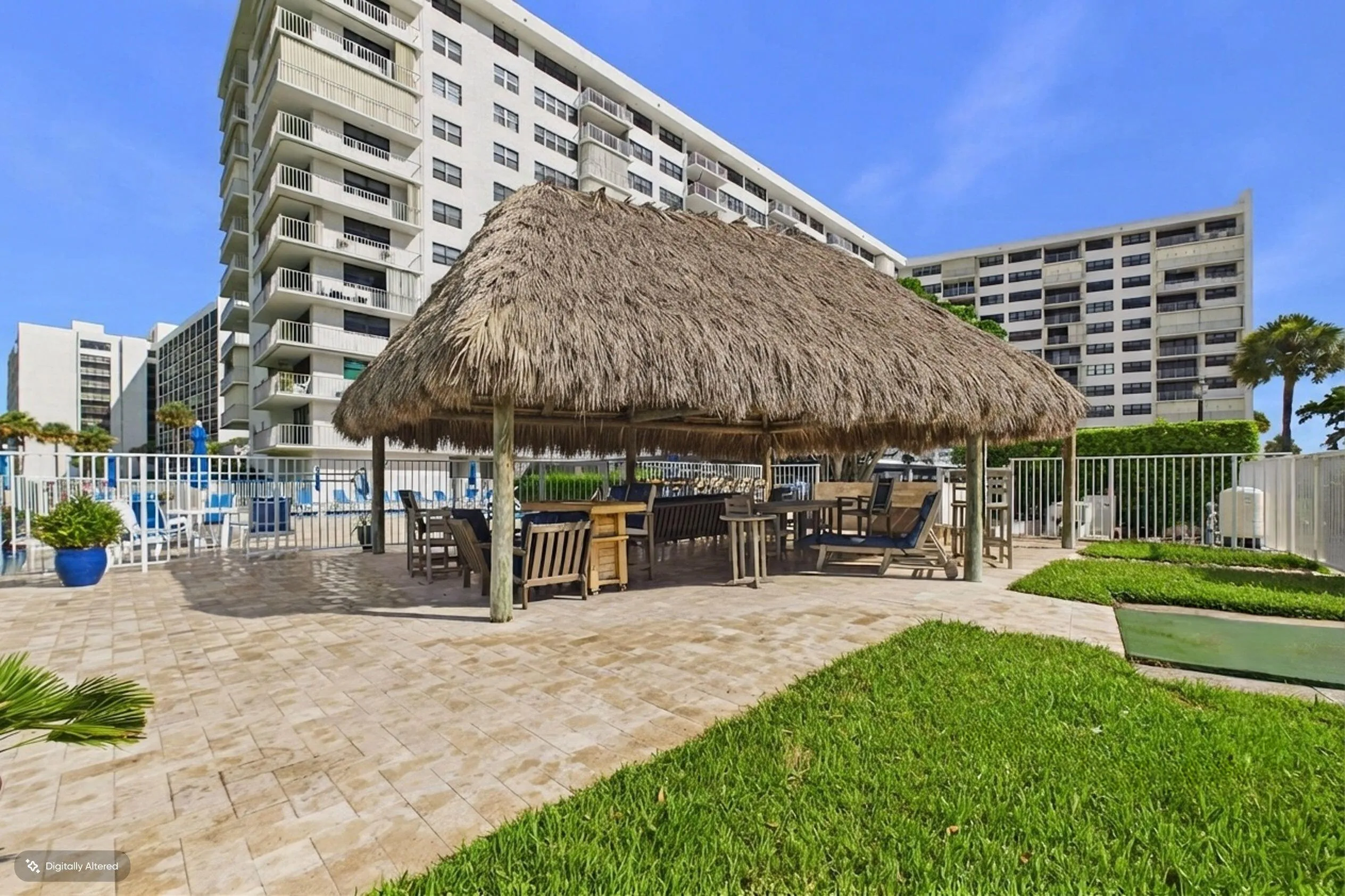Tiki Hut