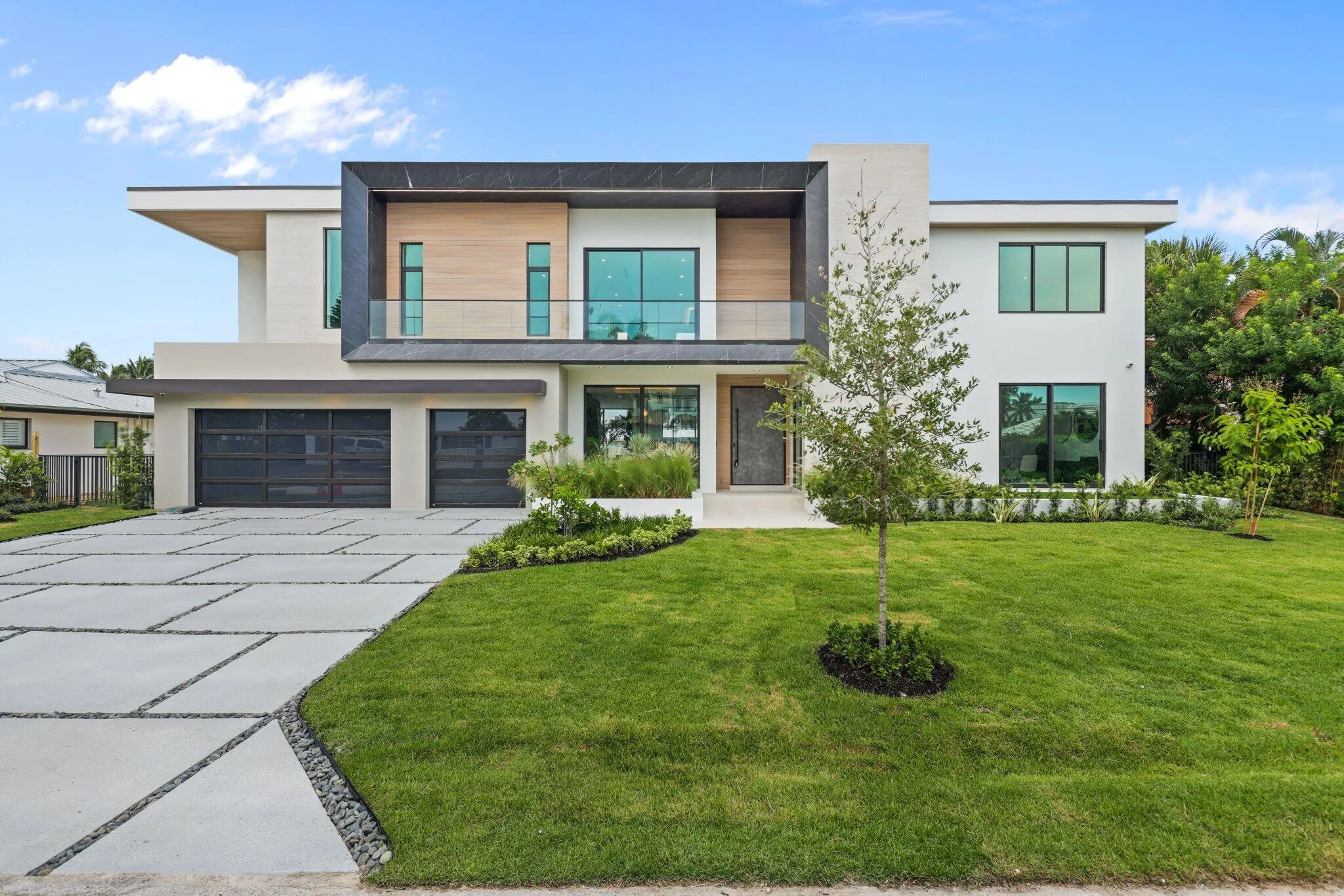 2825 Northeast 27th St - 5.jpg-SMALL