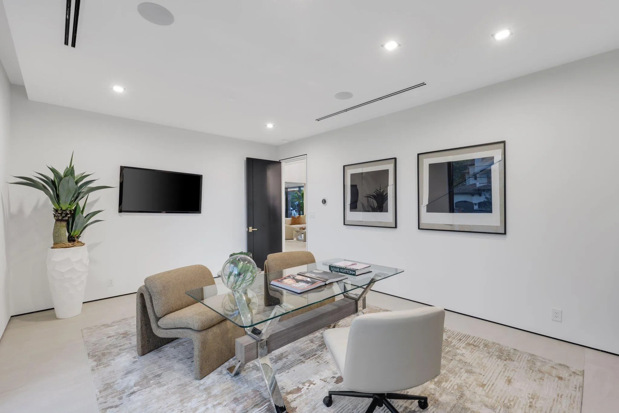2825 Northeast 27th St - 68.jpg-SMALL