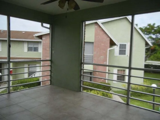 E2 PATIO