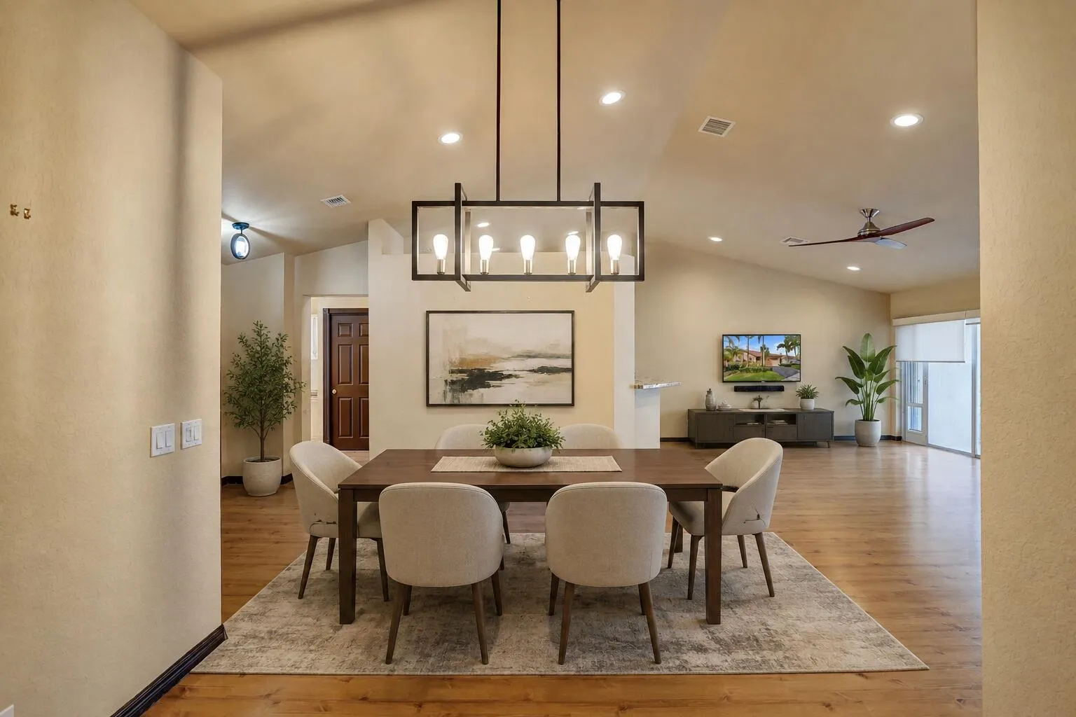 Virtually staged dining room