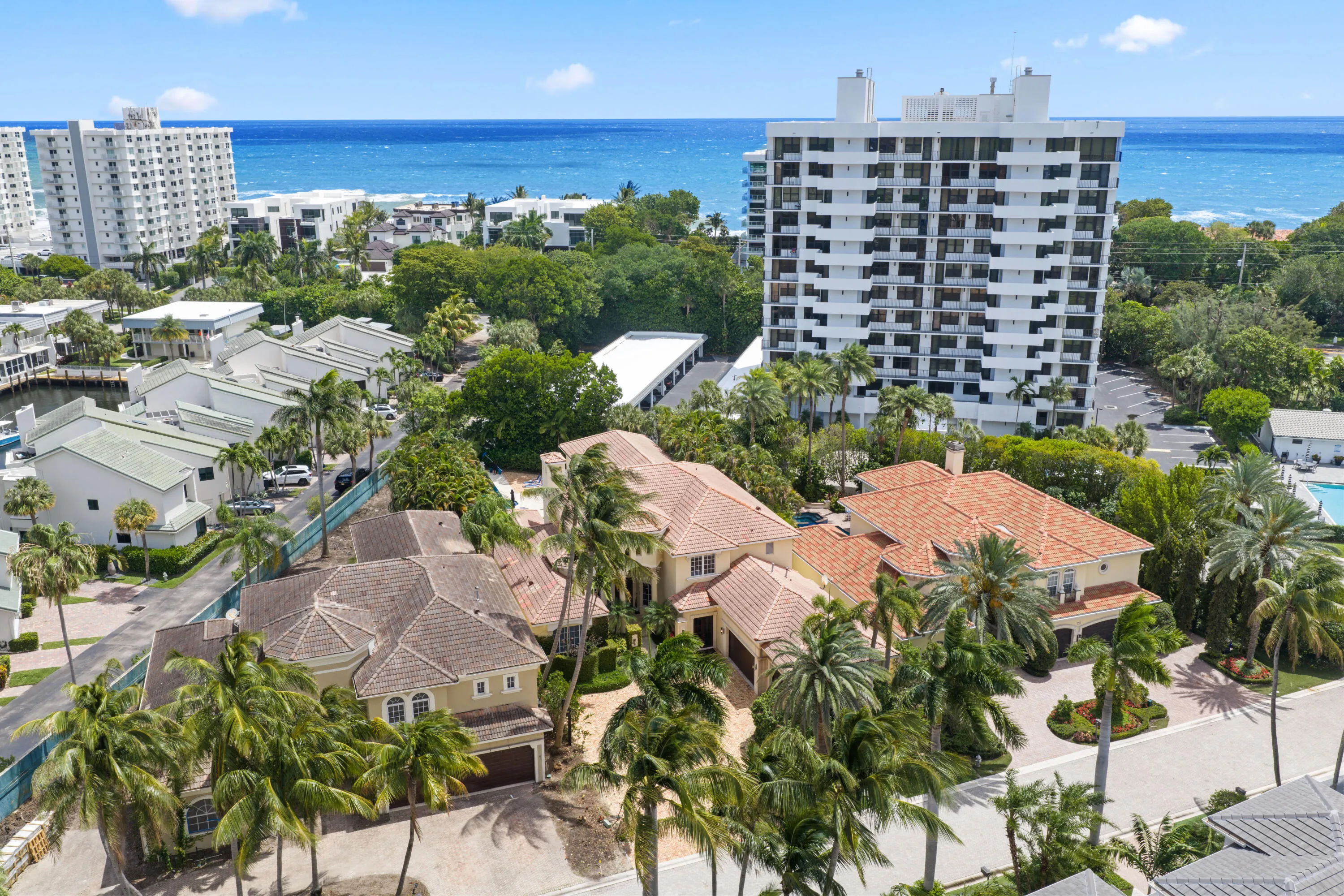 1019 Grand Court - 98.jpg-FULL