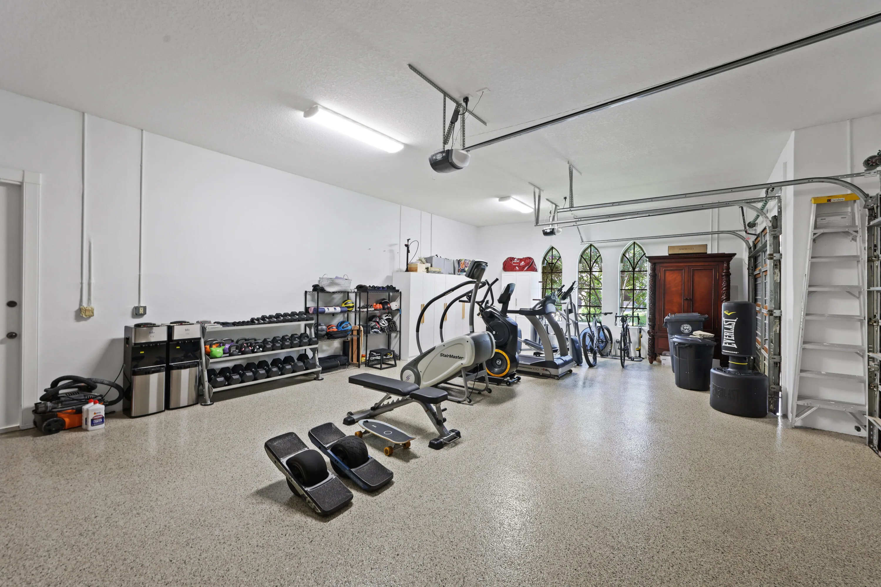1019 Grand Court - 57.jpg-FULL