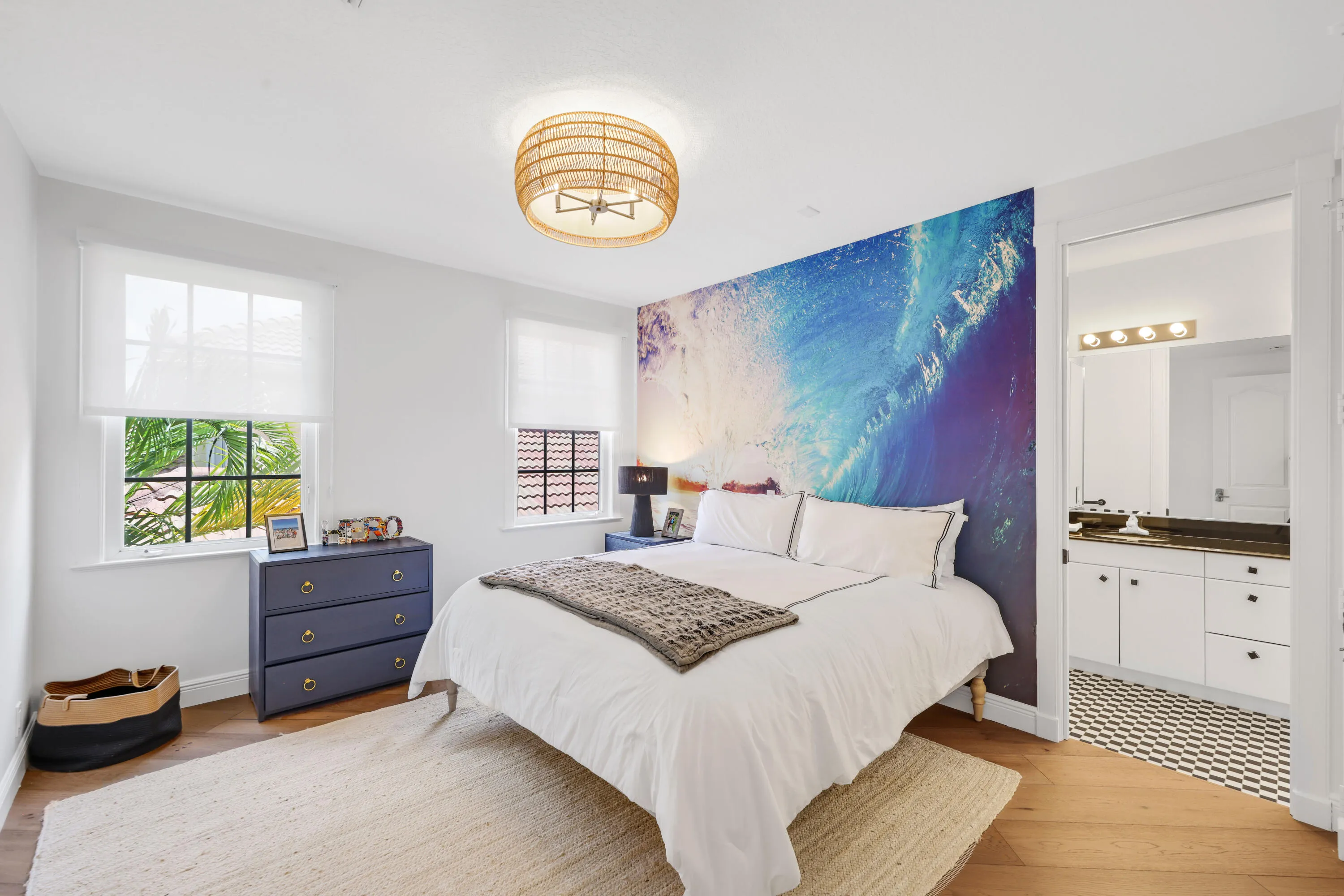 1019 Grand Court - 85.jpg-FULL