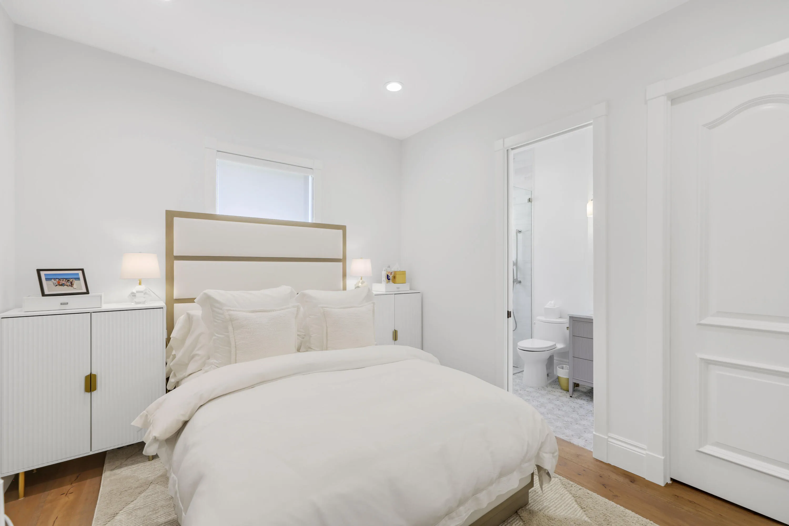 1019 Grand Court - 53.jpg-FULL