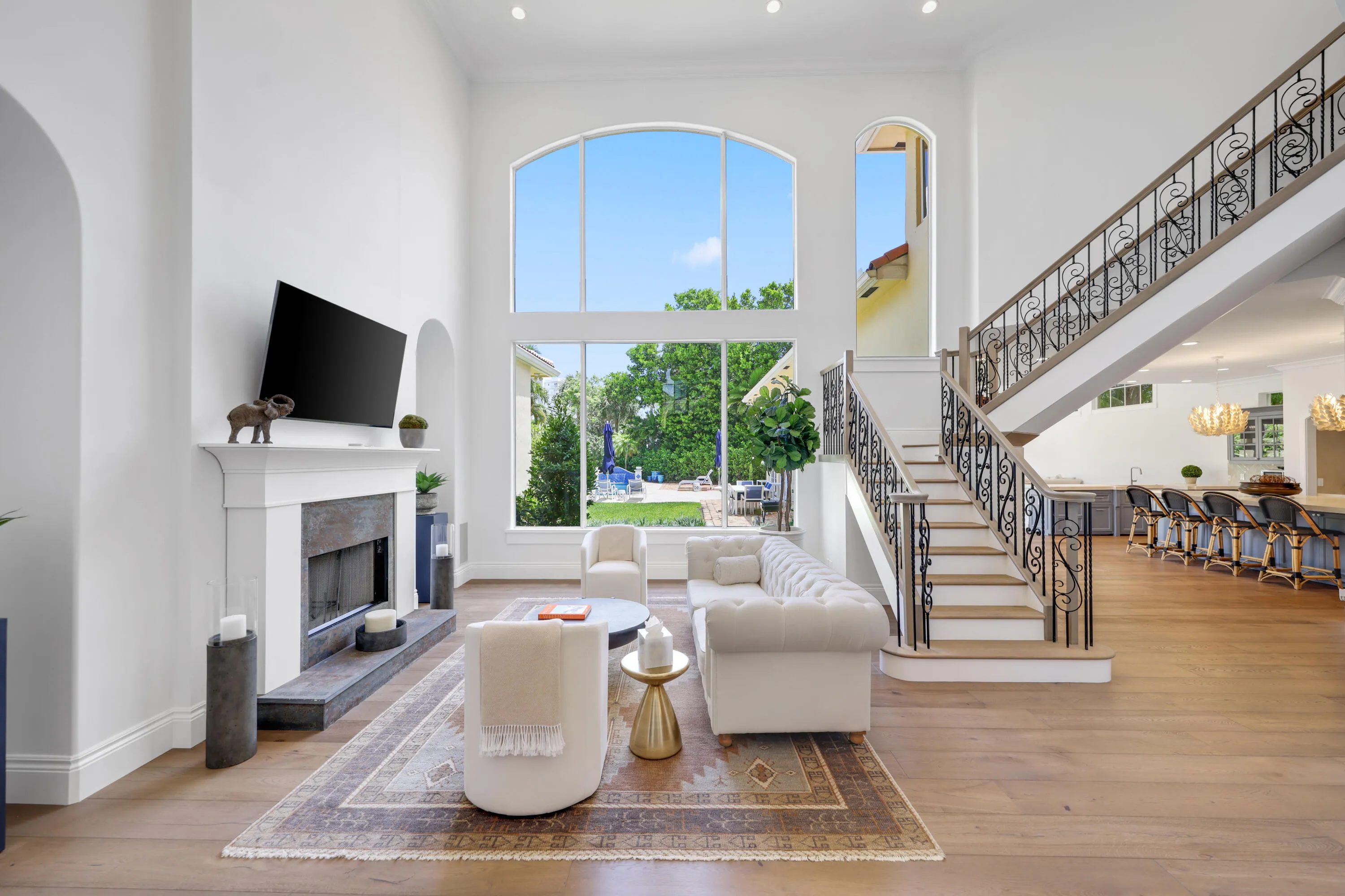 1019 Grand Court - 7.jpg-FULL