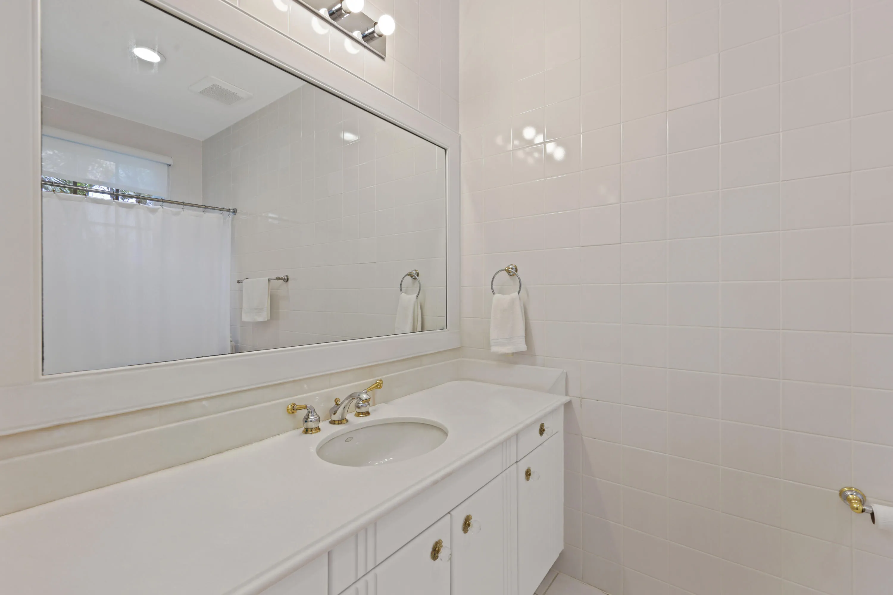 1019 Grand Court - 82.jpg-FULL