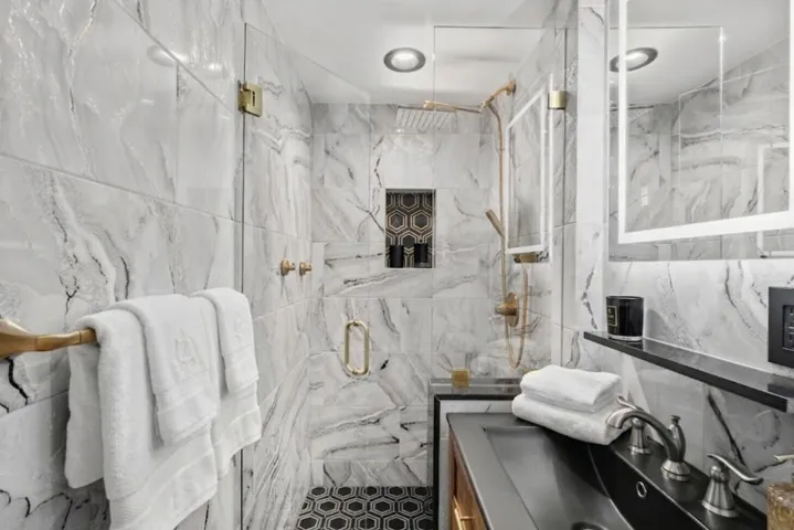 126 S A Bathroom