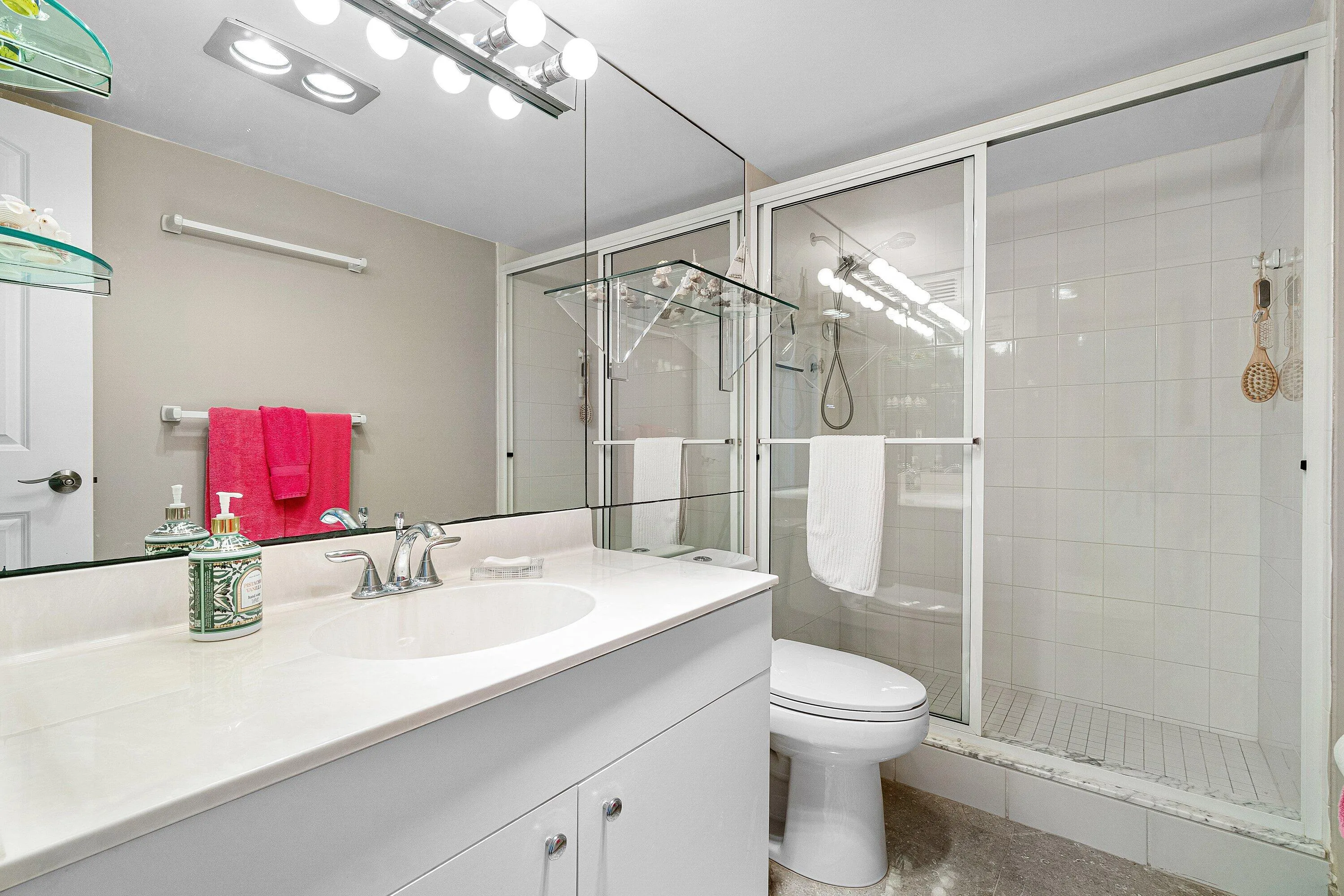 Bathroom #2