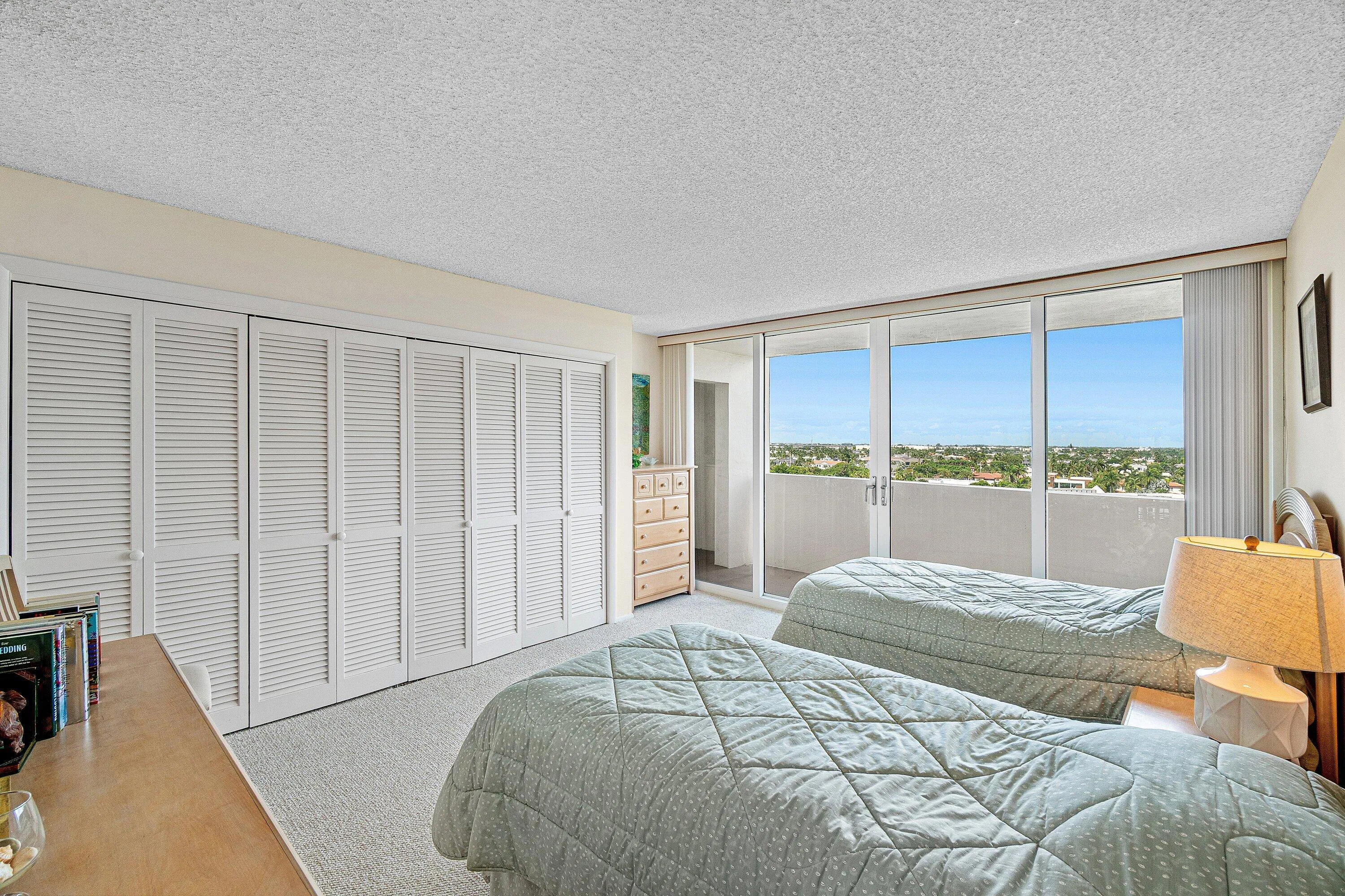 013-2000SouthOceanBoulevard-8D-BocaRaton