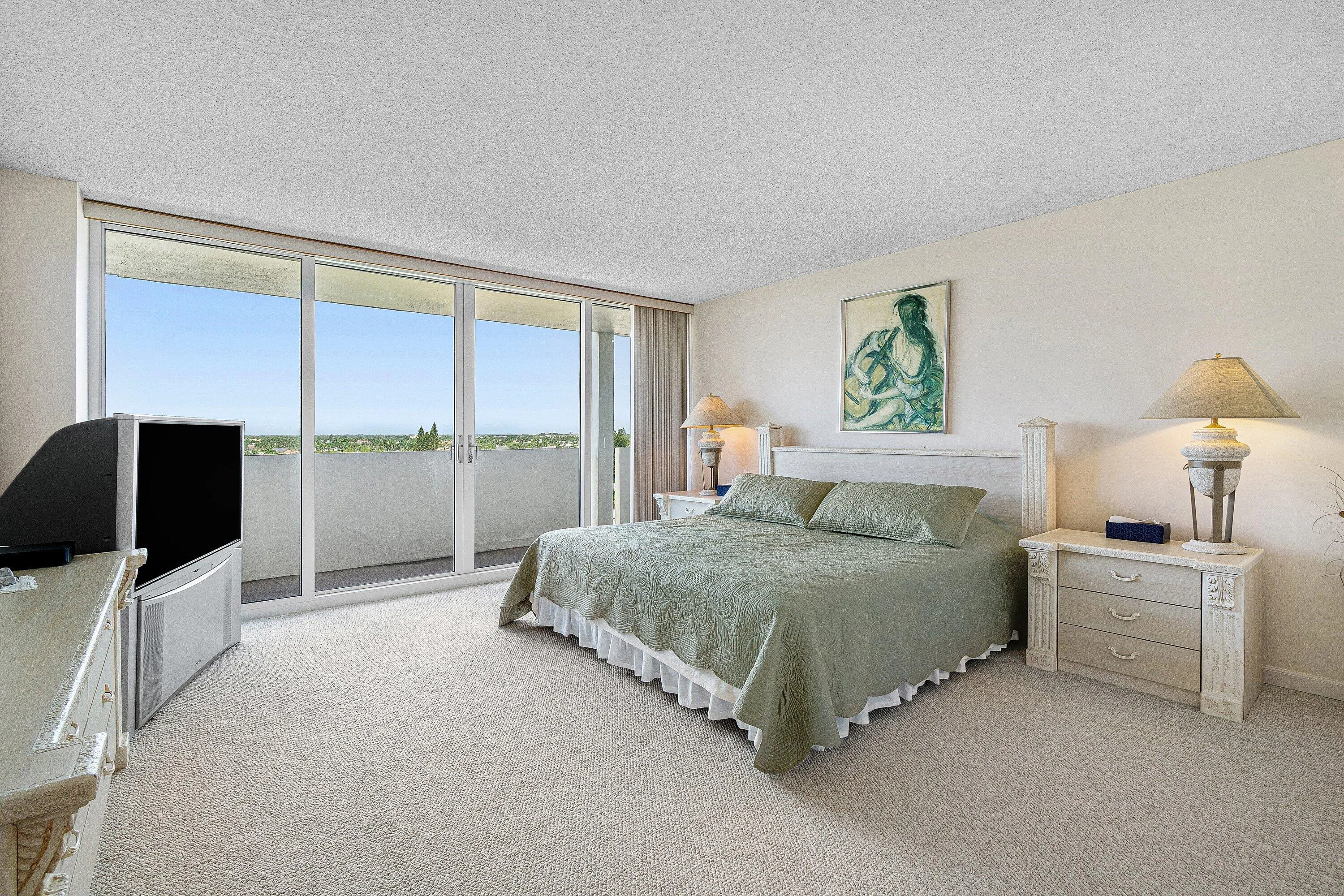 015-2000SouthOceanBoulevard-8D-BocaRaton