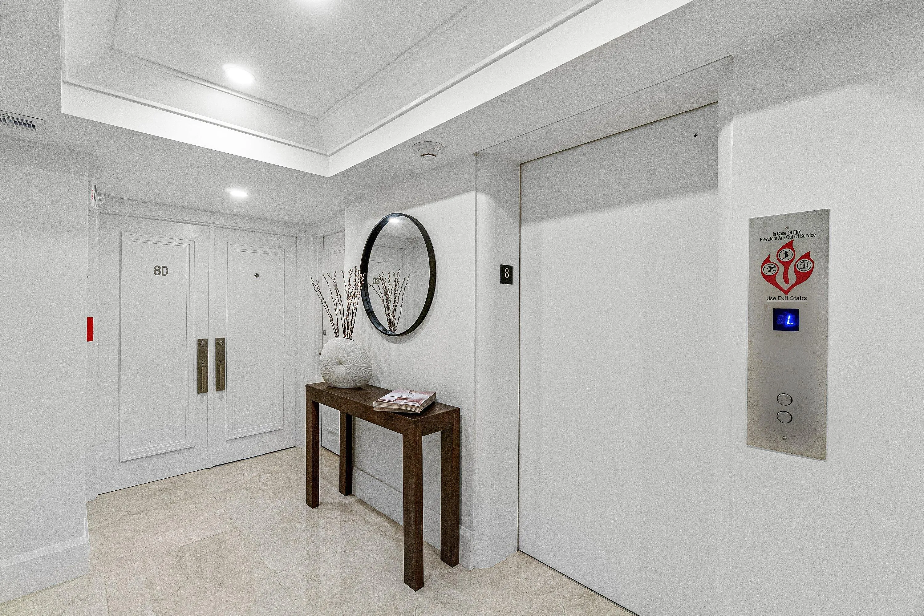 Foyer entyry