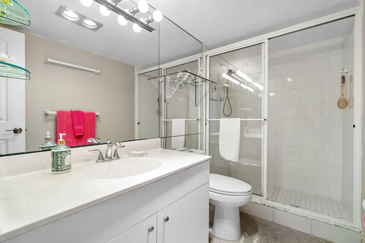 Bathroom #2