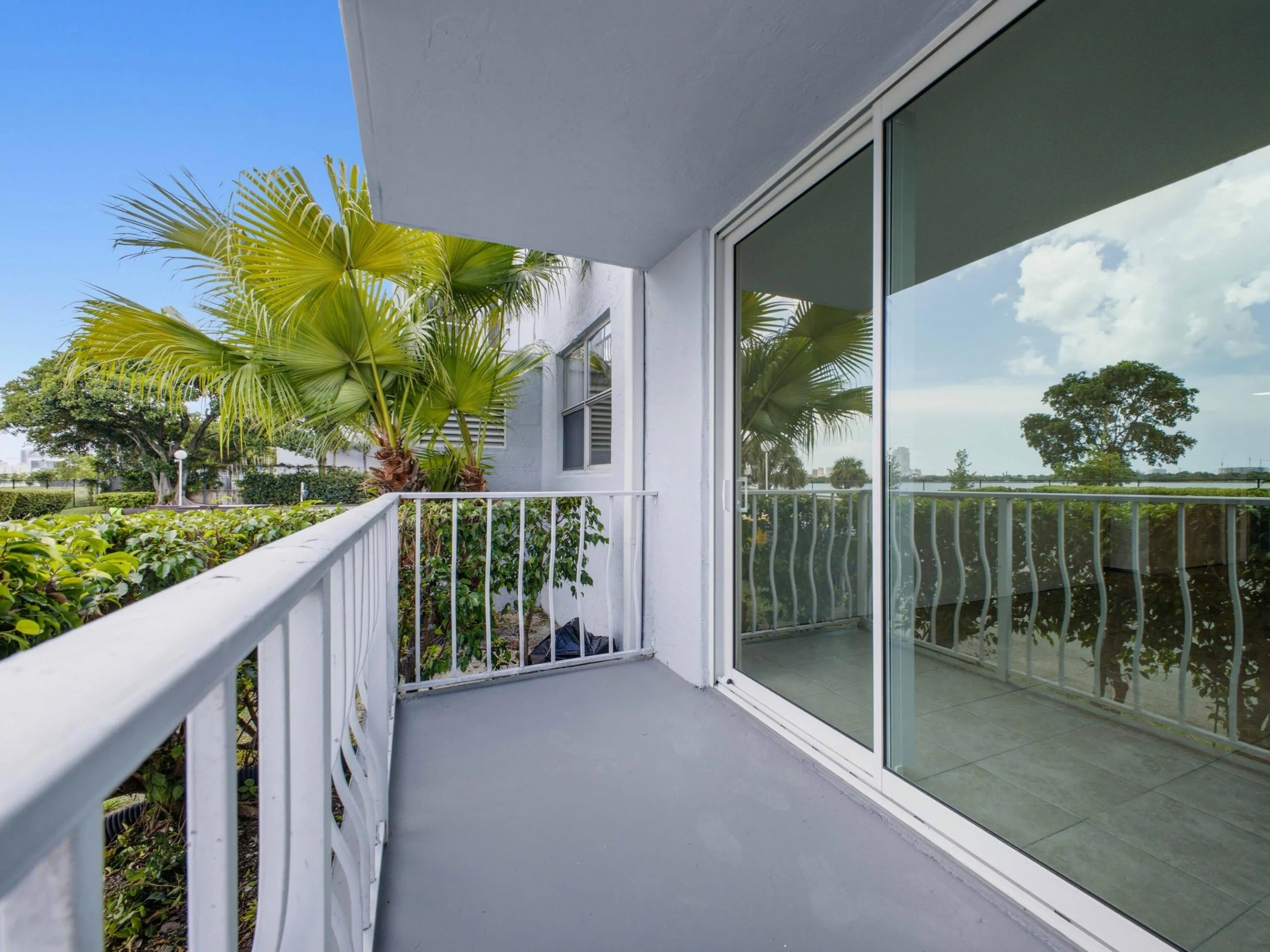 480 Executive Center Dr 1C - Balcony