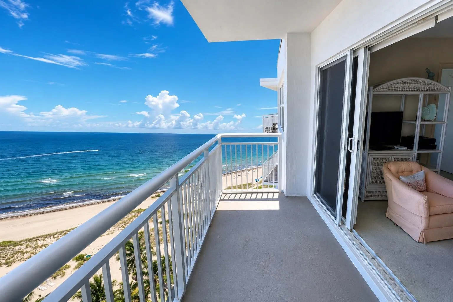 Balcony view of the ocean!